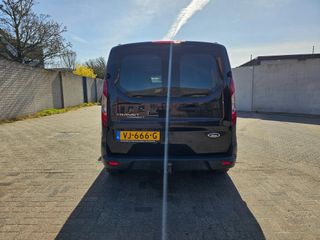 Voertuigafbeelding 4