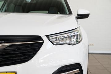 Voertuigafbeelding 2