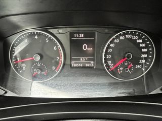 Voertuigafbeelding 9