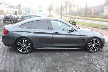 Voertuigafbeelding 4