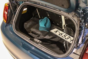 Voertuigafbeelding 15