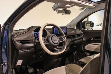 Voertuigafbeelding 9