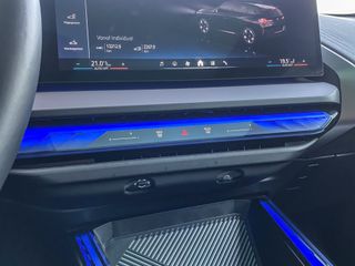 Voertuigafbeelding 77