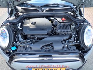 Voertuigafbeelding 24