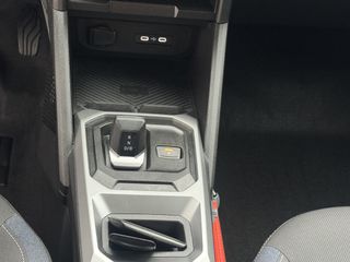 Voertuigafbeelding 24