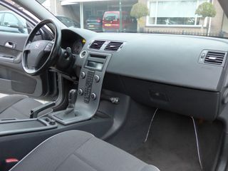 Voertuigafbeelding 12