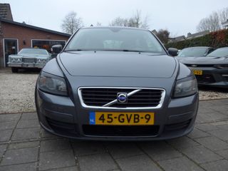 Voertuigafbeelding 6