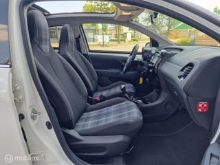 Voertuigafbeelding 17