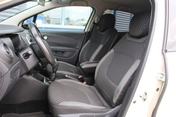 Voertuigafbeelding 6