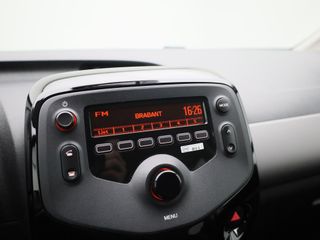 Voertuigafbeelding 15