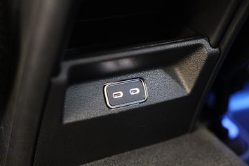 Voertuigafbeelding 32