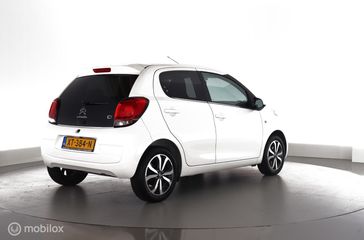 Voertuigafbeelding 3