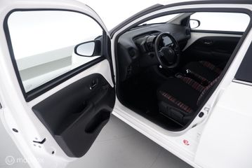 Voertuigafbeelding 7