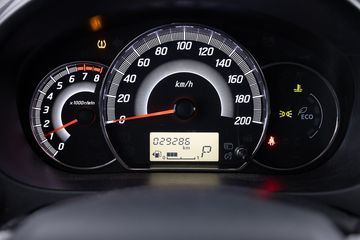 Voertuigafbeelding 15