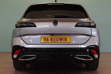 Voertuigafbeelding 4