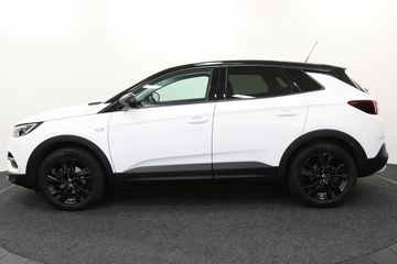 Voertuigafbeelding 6