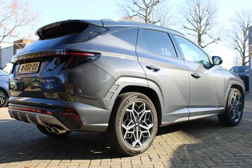 Voertuigafbeelding 4