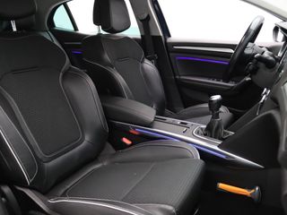 Voertuigafbeelding 32