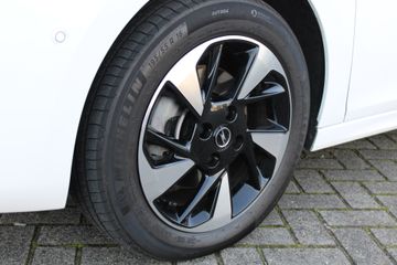 Voertuigafbeelding 13