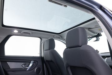 Voertuigafbeelding 8