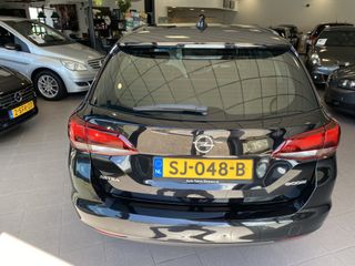 Voertuigafbeelding 6