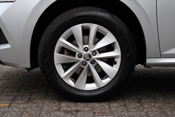 Voertuigafbeelding 26