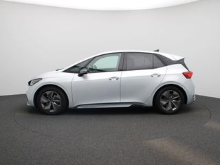 Voertuigafbeelding 3