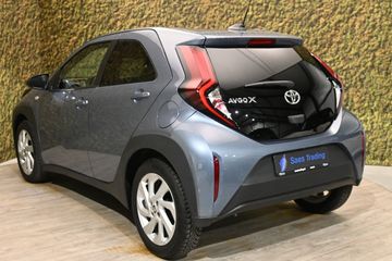 Voertuigafbeelding 4