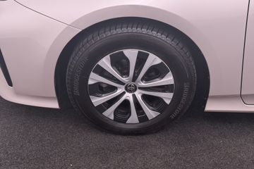 Voertuigafbeelding 6