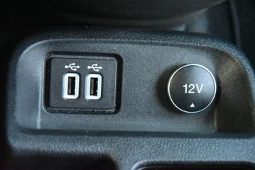 Voertuigafbeelding 26