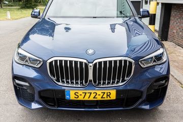 Voertuigafbeelding 12