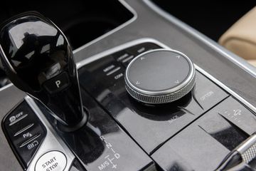 Voertuigafbeelding 17