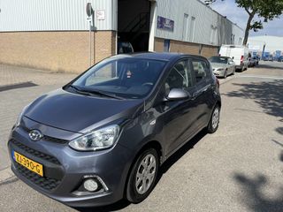 Hyundai i10 - ZJ-390-G - Polisa Lease