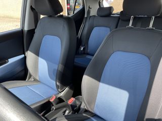 Voertuigafbeelding 12