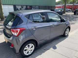 Voertuigafbeelding 6