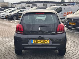 Voertuigafbeelding 13