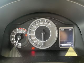 Voertuigafbeelding 14