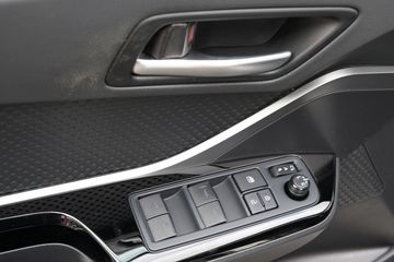 Voertuigafbeelding 12