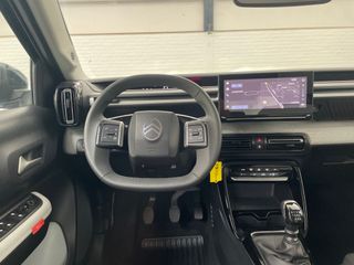 Voertuigafbeelding 12