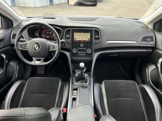 Voertuigafbeelding 17