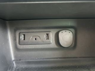 Voertuigafbeelding 21