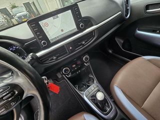 Voertuigafbeelding 16