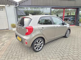 Voertuigafbeelding 2