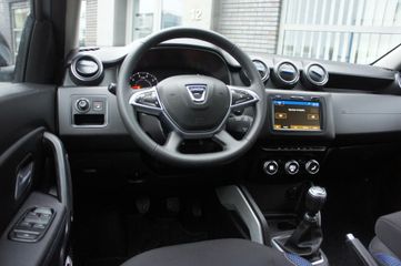 Voertuigafbeelding 6