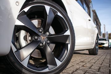 Voertuigafbeelding 14