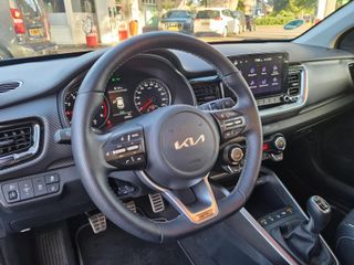 Voertuigafbeelding 7