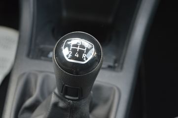 Voertuigafbeelding 14