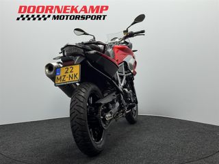 Voertuigafbeelding 13