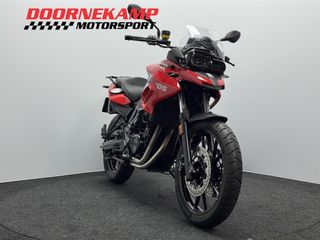 Voertuigafbeelding 3