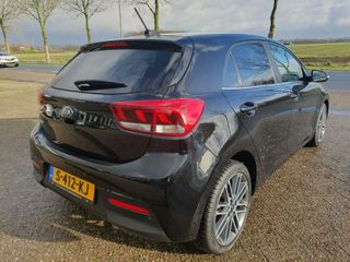 Voertuigafbeelding 8